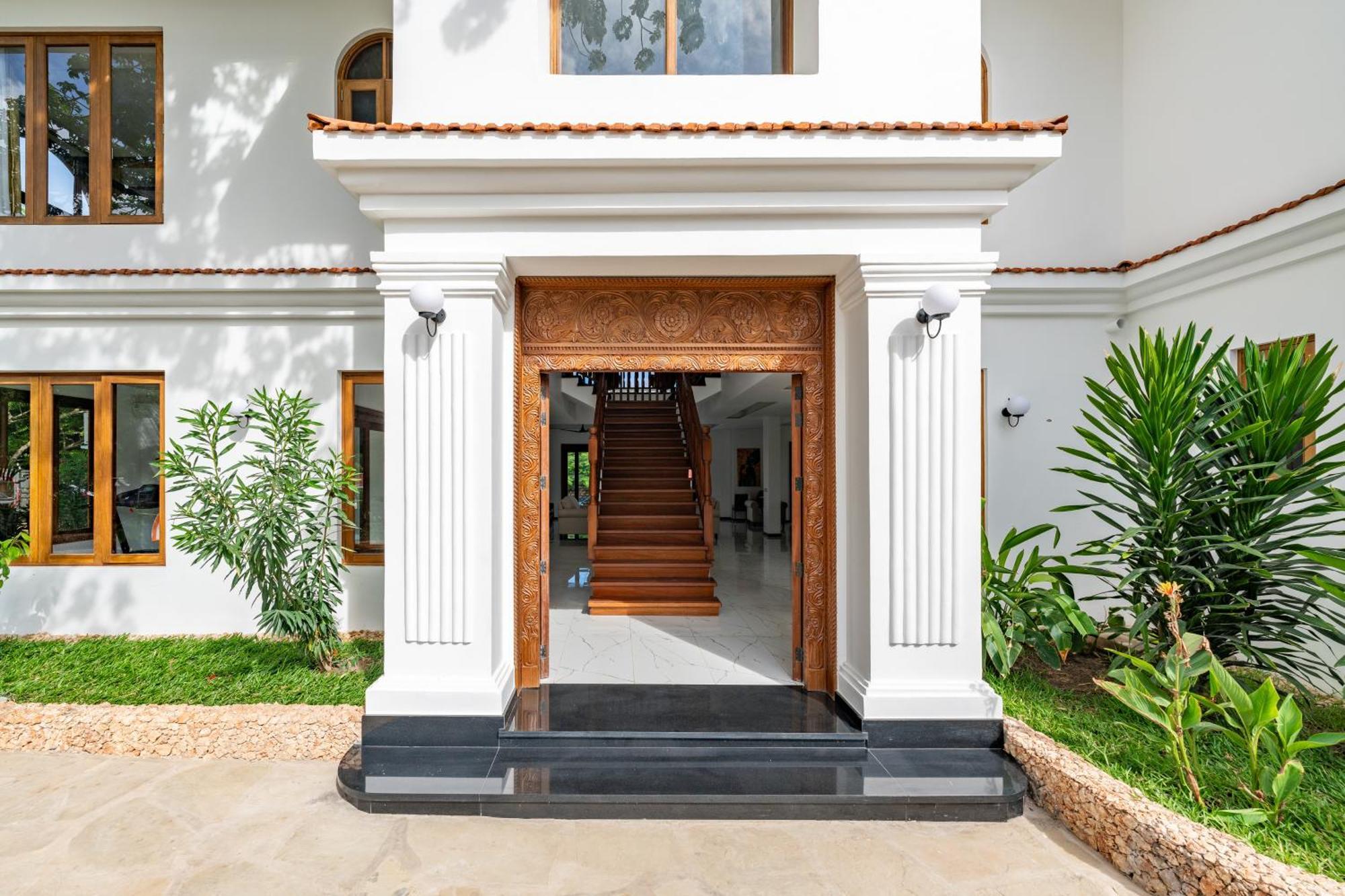 Villa Branca Diani Boutique Luxury & Personalized Service 迪亚尼海滩 外观 照片