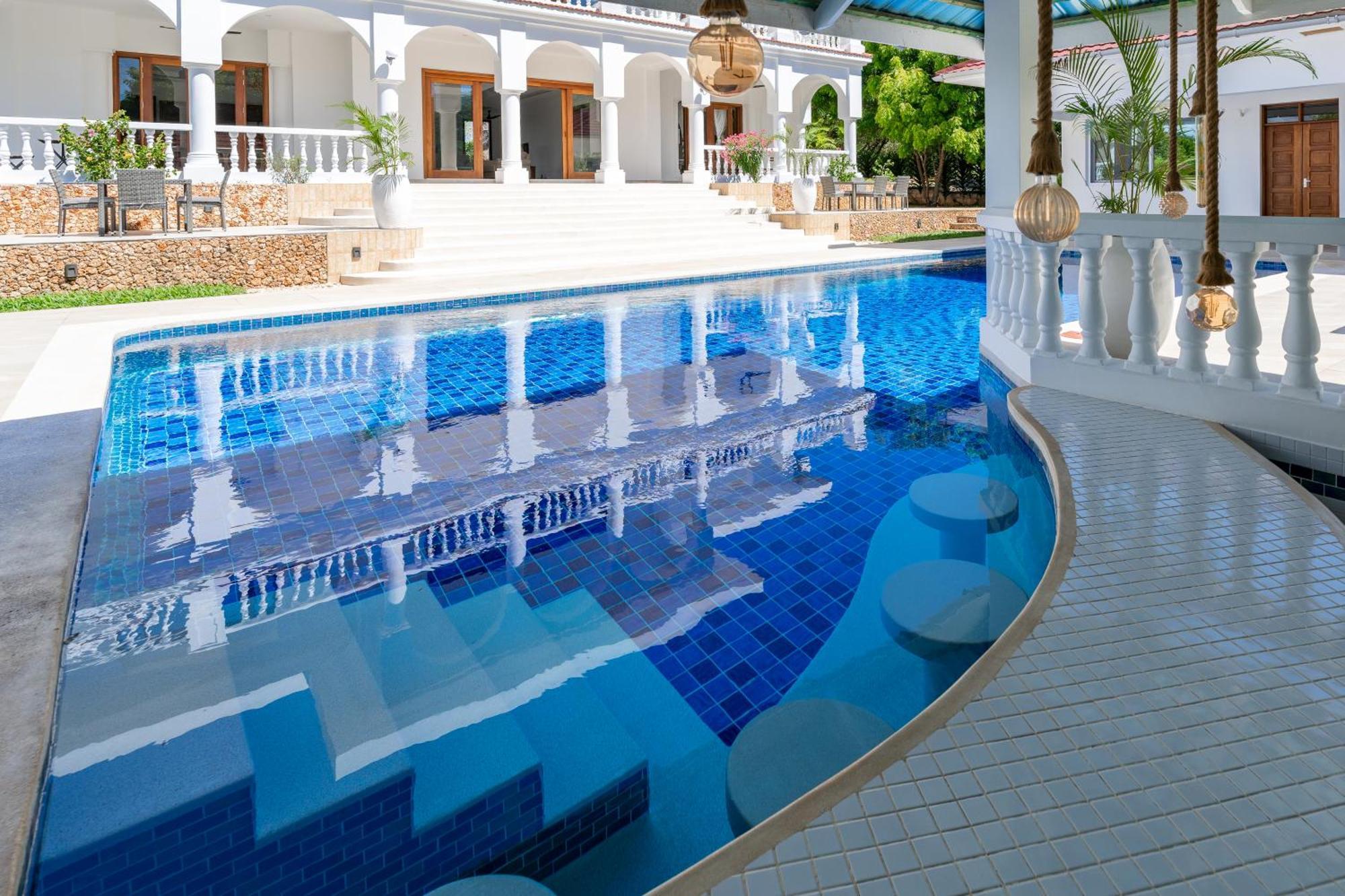 Villa Branca Diani Boutique Luxury & Personalized Service 迪亚尼海滩 外观 照片