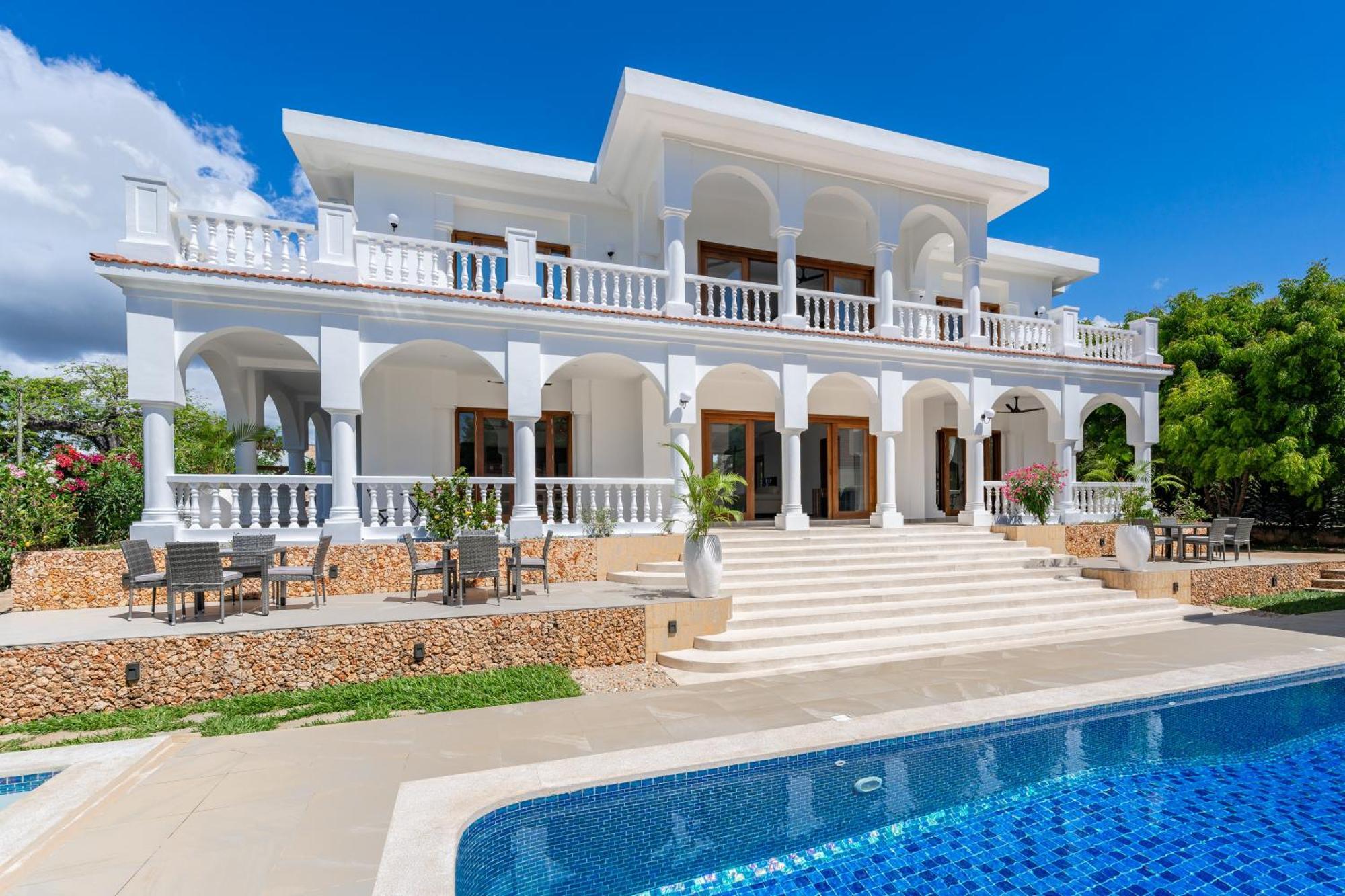 Villa Branca Diani Boutique Luxury & Personalized Service 迪亚尼海滩 外观 照片