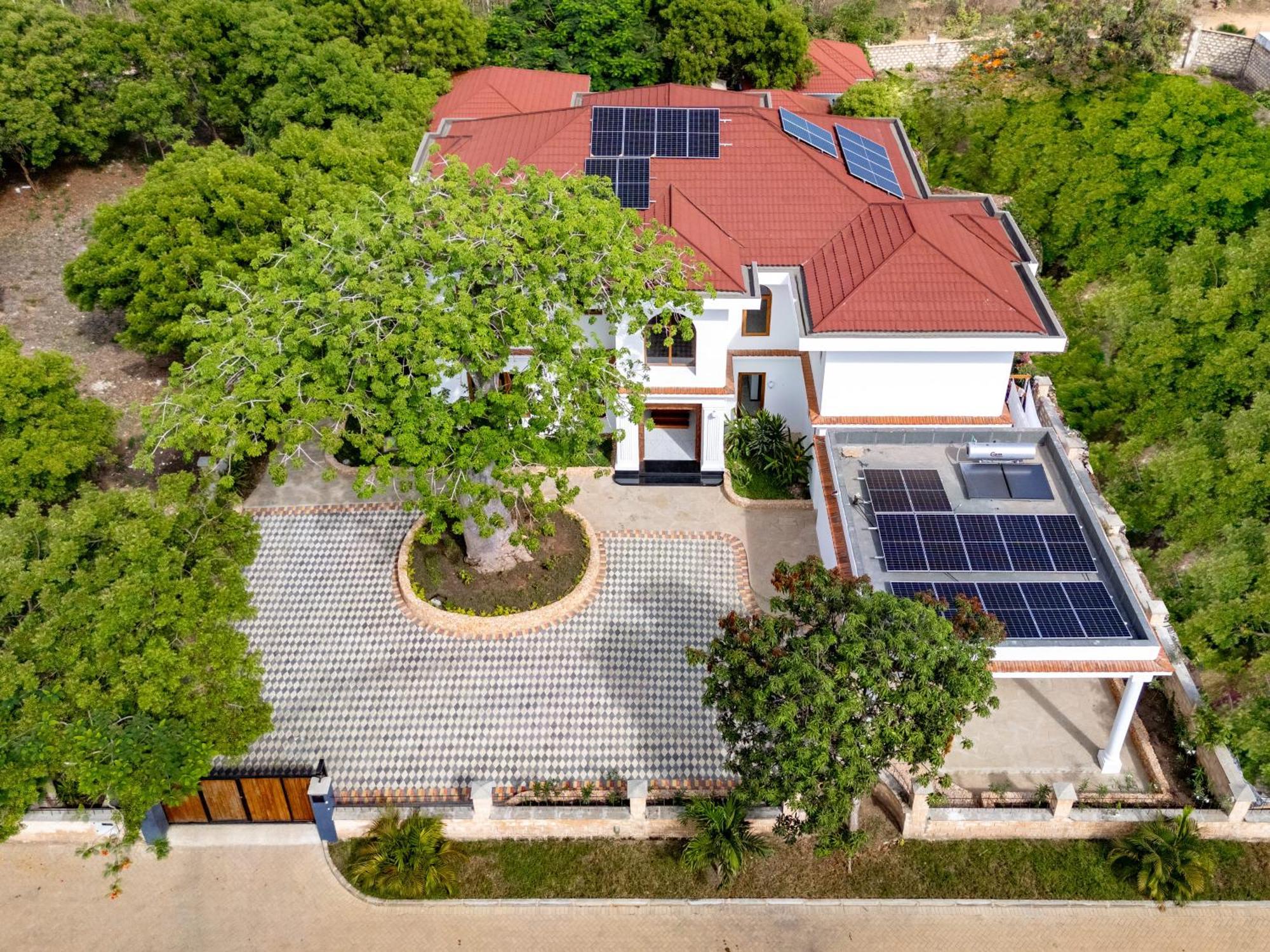 Villa Branca Diani Boutique Luxury & Personalized Service 迪亚尼海滩 外观 照片